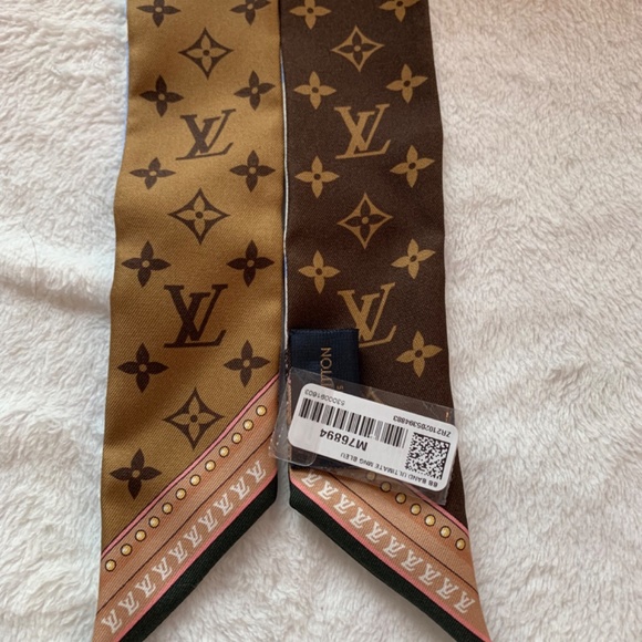 NEW LOUIS VUITTON BLUE & WHITE ULTIMATE MONOGRAM BB BANDEAU -  M76676 - Picture 11 of 14